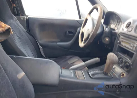 1999 Mazda Mx-5 Miata Leather Pkg/Popular Equipment Pkg/Sports Pkg/Touring Pkg z USA, uszkodzony, nr VIN JM1NB3530X0105944